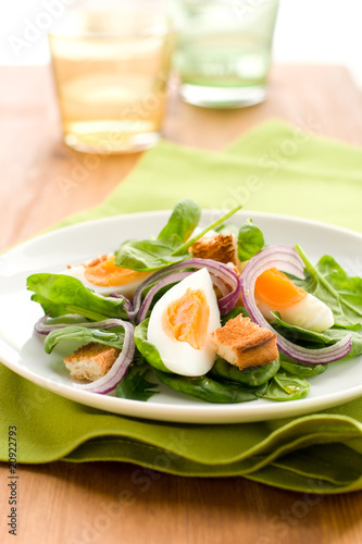 Photo: salad with spinach and egg salad with spinach and egg