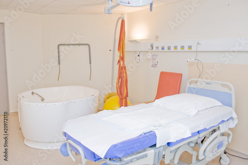 Photo: Salle accouchement Salle accouchement