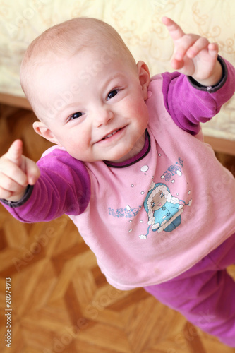 Photo: Young girl indoors Young girl indoors