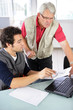 Collaborateurs au bureau