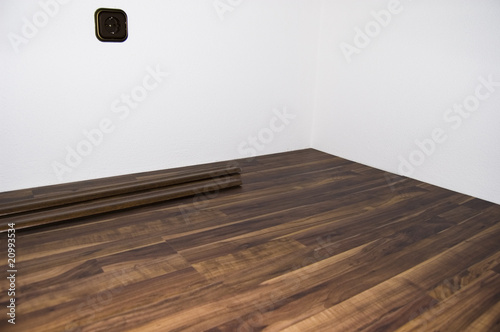 Foto: Parkett im renovierten Zimmer Parkett im renovierten Zimmer