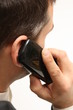 Au téléphone