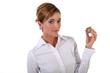 Frau mit Chip