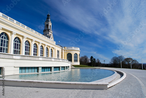 Le long du Palais Beaumont à Pau
