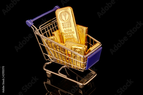 Photo: Goldbarren im Einkaufswagen Goldbarren im Einkaufswagen