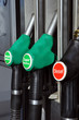 Drei Zapfhähne für Benzin, Super und Diesel Drei Zapfhähne für Benzin, Super und Diesel