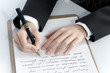 Scrivere a mano con penna