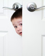 Foto: boy trying to enter the room boy trying to enter the room