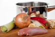 Vorbereitung einer Hühnersuppe Vorbereitung einer Hühnersuppe