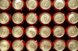 canettes de soda alignées