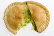 tarta de queso y cebolla verde