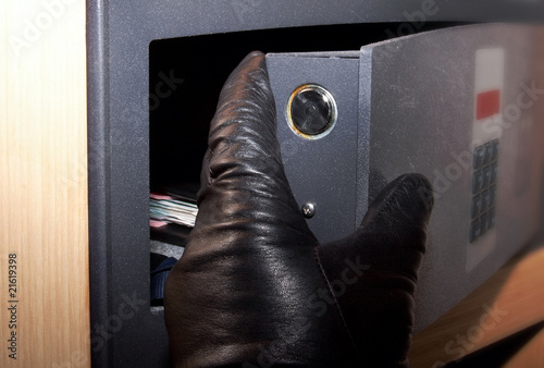 Photo: Theft Theft