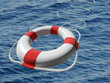 Salvagente lanciato in soccorso