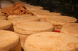 Affinage du fromage Salers