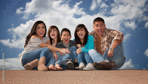Photo: Hispanic Family Hispanic Family