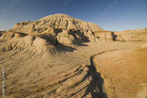 Photo: geological feature in dinosaur provincial park geological feature in dinosaur provincial park