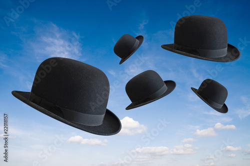 Foto: Hats in the air Hats in the air
