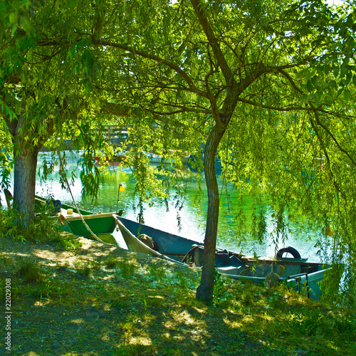 Photo: Barche sul lago - Marta Comune della Provincia di Viterbo Barche sul lago - Marta Comune della Provincia di Viterbo