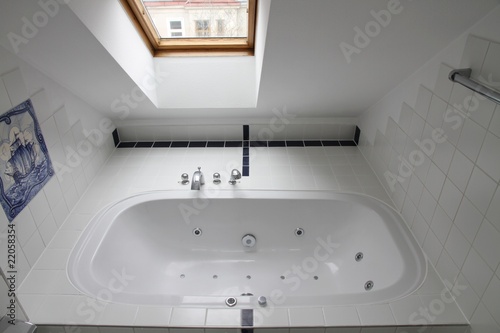 Foto: Dachterrassenwohnung - Bad mit Whirlwanne Dachterrassenwohnung - Bad mit Whirlwanne