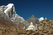 Chorte im Himalaja, Nepal Chorte im Himalaja, Nepal