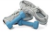 Sportschuhe mit Kurzhanteln
