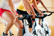 Spinning im Fitnessstudio Spinning im Fitnessstudio