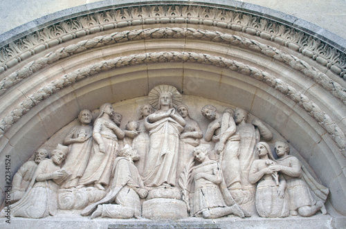 Tympan de la chapelle Notre Dame de Provence - Forcalquier - 04 Tympan de la chapelle Notre Dame de Provence - Forcalquier - 04