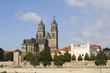 Magdeburger Dom aufgenommen von der Ostseite der Elbe