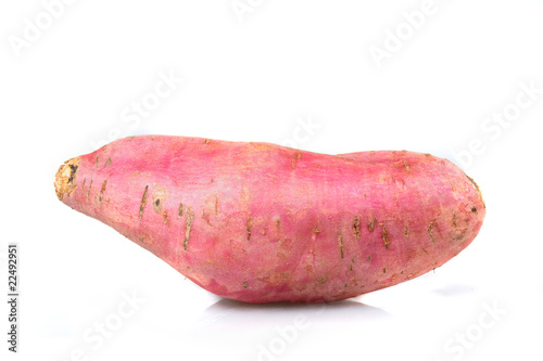 Foto: Sweet Potato isolated on white background.. Sweet Potato isolated on white background..