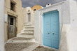 thypische Gasse in Oia
