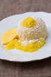 Grießpudding mit Mango