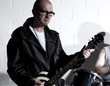solo de musicien de rock en studio