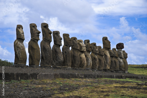 Photo: Ahu Tongariki Ahu Tongariki
