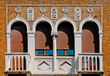 Venezia, finestra in stile
