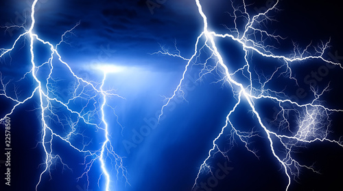 Illustration: Huge lightning Huge lightning