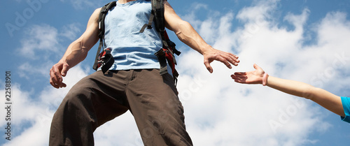 Photo: Man reaches out to women Man reaches out to women