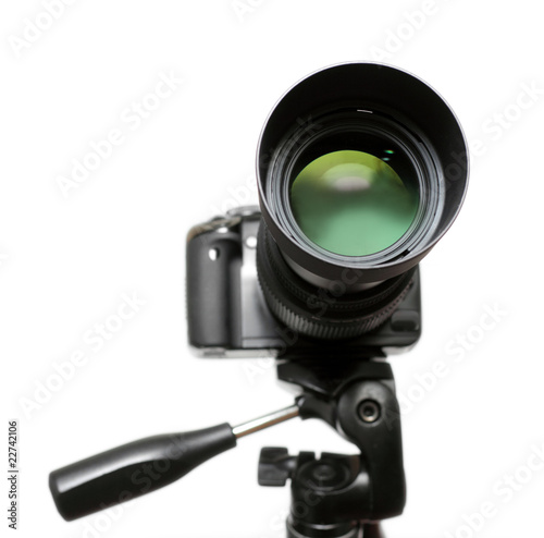 Photo: DSLR camera on tripod DSLR camera on tripod