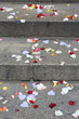 confettis sur les marches