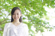 女性・新緑
