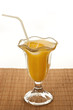 Vaso con zumo de naranja Vaso con zumo de naranja