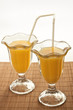 Vasos con zumo de naranja Vasos con zumo de naranja