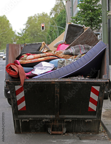 Foto: Müllcontainer Müllcontainer
