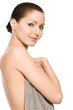 Frau mit Handtuch