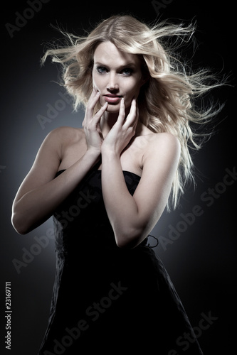 Foto: dark dark