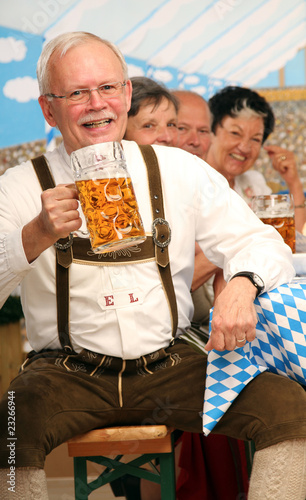 Photo: Bayer mit Bierkrug Bayer mit Bierkrug