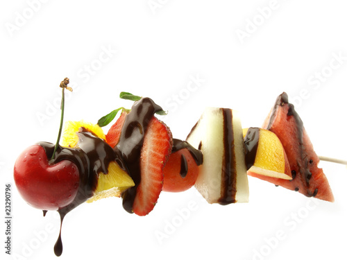 Photo: Pincho de frutas con chocolate Pincho de frutas con chocolate