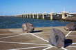 Storm tide bridge