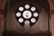 Kirchenorgel in neoromanischer Kirche