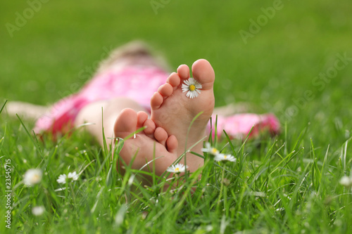 Photo: Füsse mit Blume Füsse mit Blume