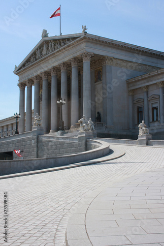 Photo: Вена. Здание Парламента Вена. Здание Парламента